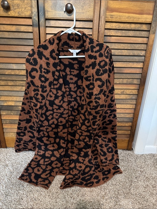 Time and Tru Jackets & Blazers - Time and Tru Brown and Black Leopard Teddy Jacket
